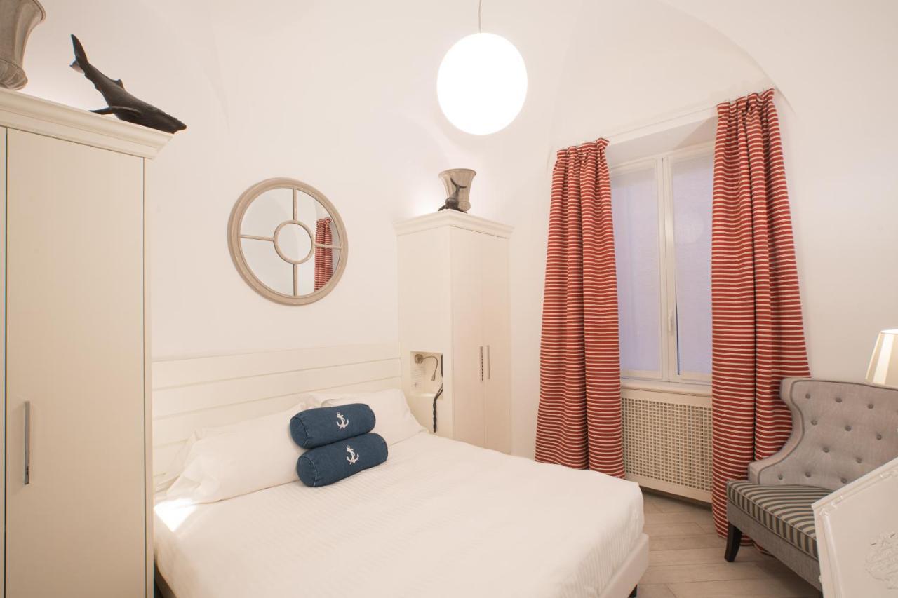 Hotel Marina Charming 4*