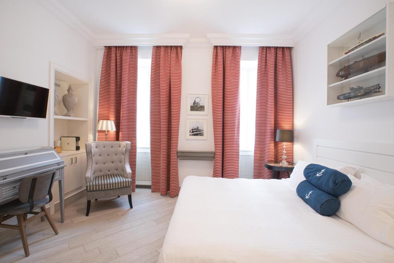 Hotel Marina Charming 4*