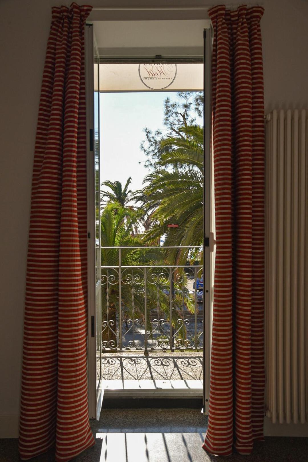 Marina Charming Hotel 4*