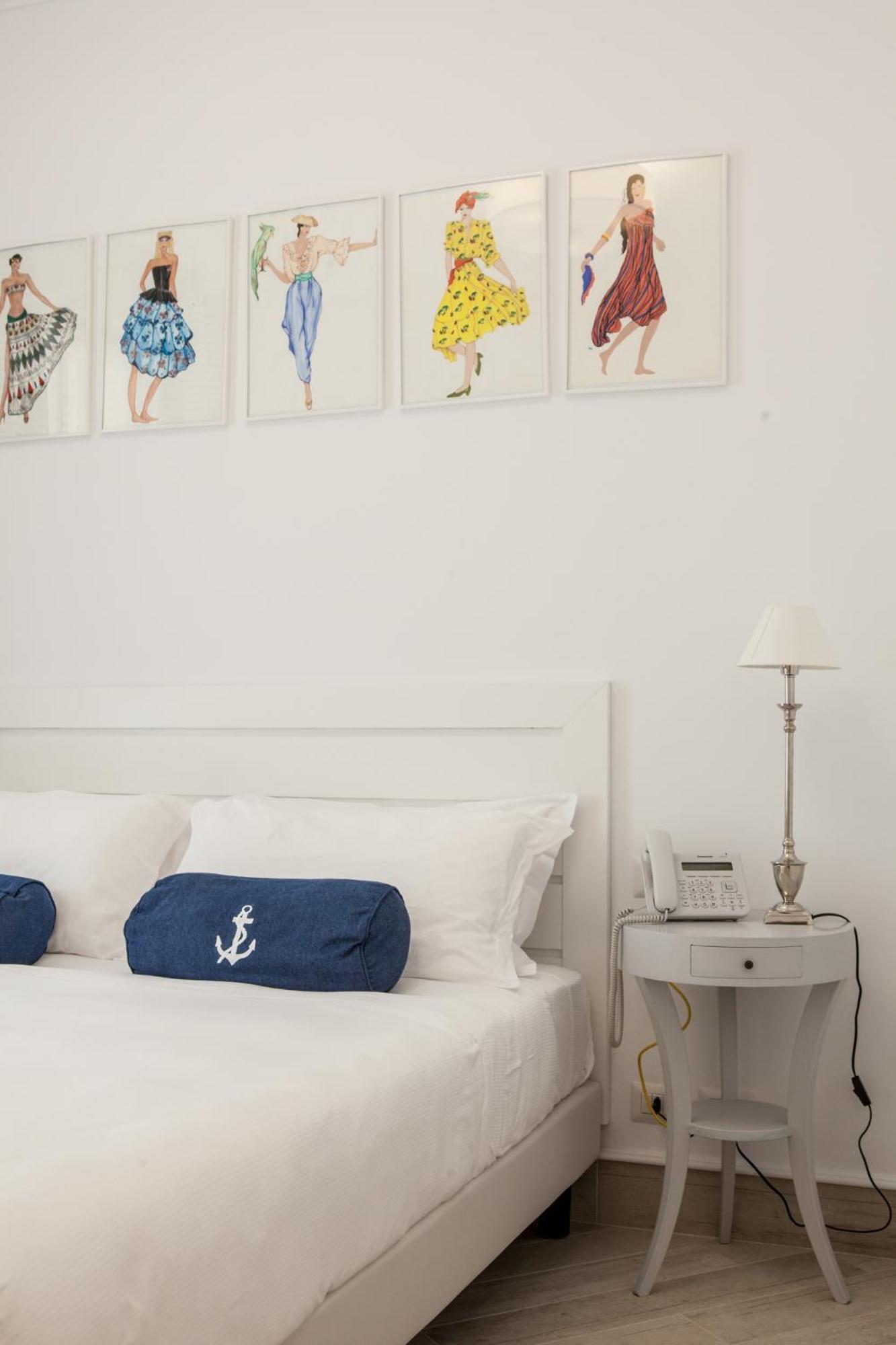 Marina Charming Hotel 4*
